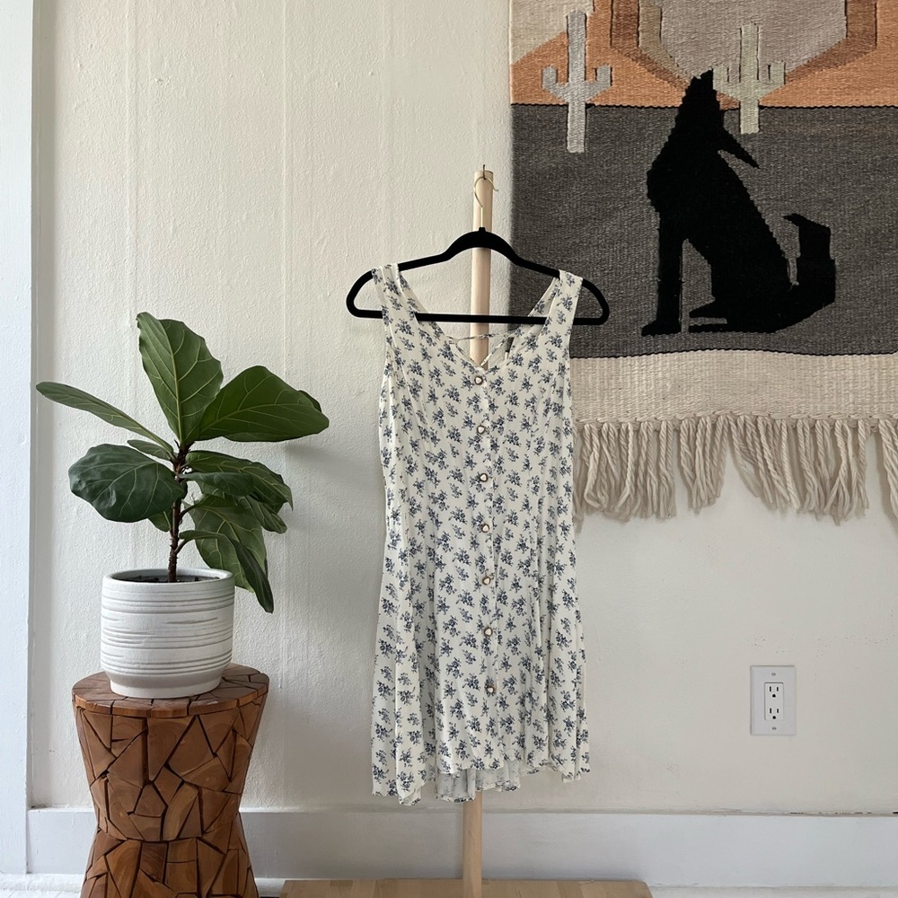 Vintage Floral Sleeveless Dress
